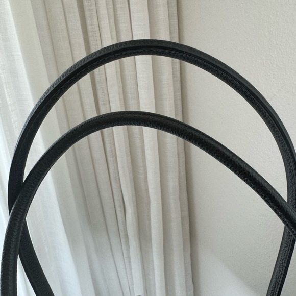 Tory Burch Navy/White tote bag. - Picture 6 of 7